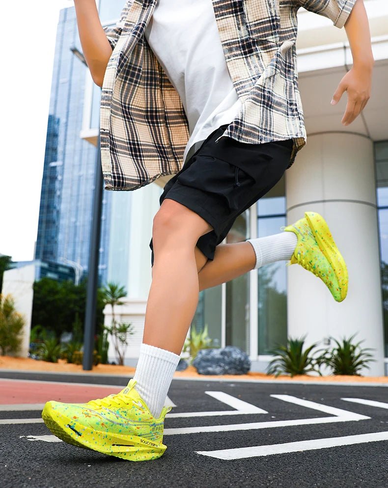 Men's Marathon Running Shoes | Carbon Plate & Air Cushion Trainers - Zack Fitness